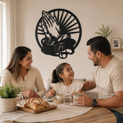 Manos de Fe – Arte mural en acero